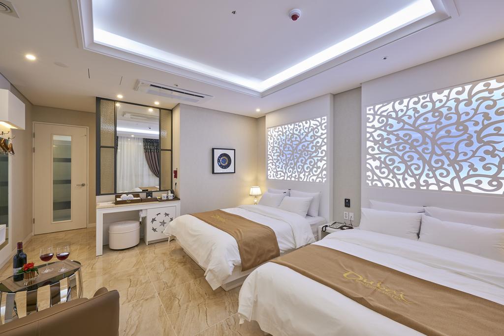 Dubai Hotel Gwangju Metropolitan City Εξωτερικό φωτογραφία