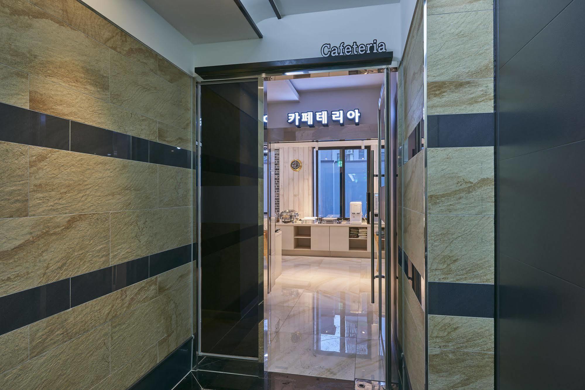 Dubai Hotel Gwangju Metropolitan City Εξωτερικό φωτογραφία